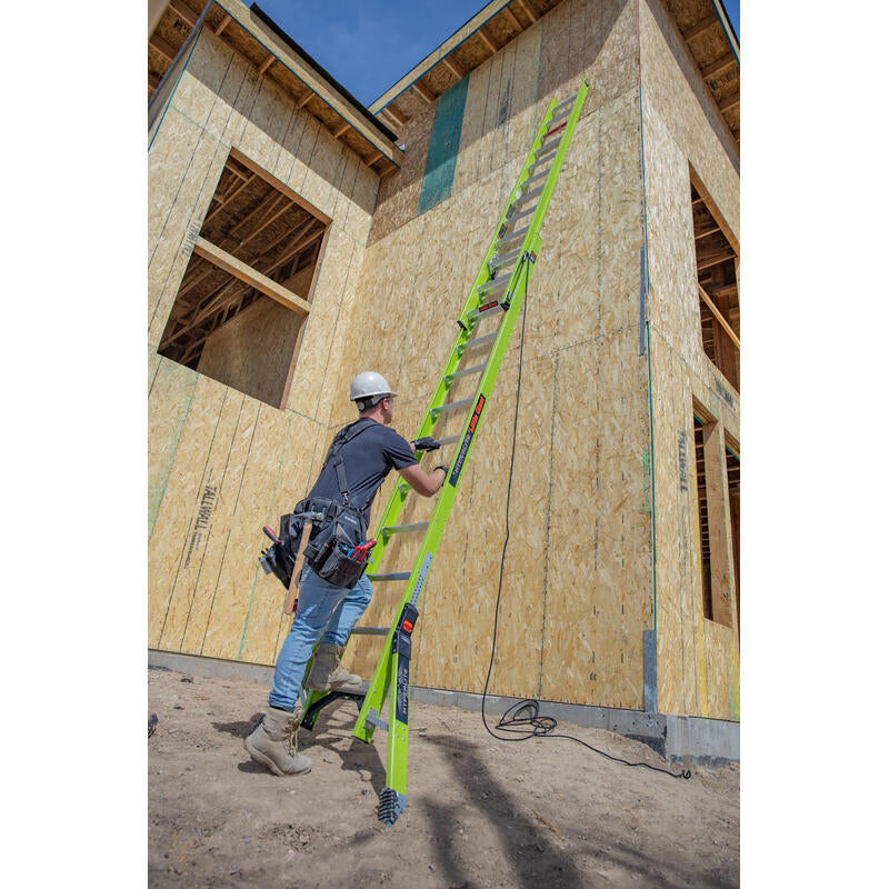 LITTLE GIANT LADDER | Sumostance w/Hyperlite Technology 24' - ANSI Type IA - 300lb Rated, Fiberglass Extension Ladder | #18824