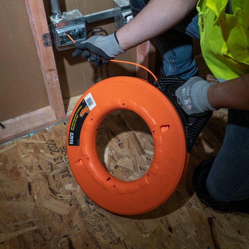 KLEIN TOOLS | Multi-Groove Fiberglass Fish Tape with Non-Conductive Leader, 200-Foot | #56059