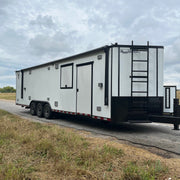 SMG TRAILERS | DISCOVERY SE 8.5x32TA5 Command Trailer | #8.5X32-COMM