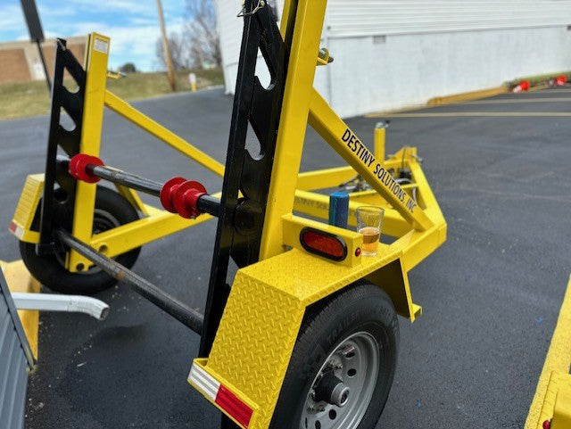 Hydraulic Lift Reel Trailer - 7,000lb Capacity | #RTH7KFBY