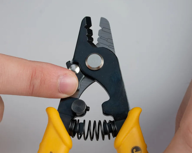 JONARD | Fiber Optic Stripper, Three Hole | #JIC-375