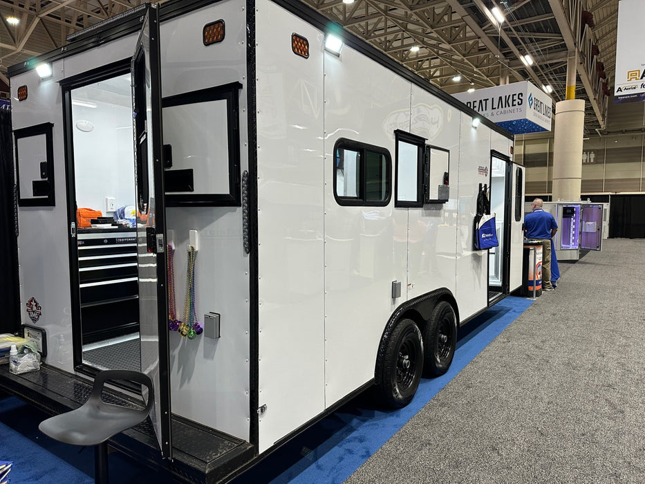 SMG TRAILERS | 8.5x18 V Nose Patriot Outage Trailer | #FST-8.5X18-FO