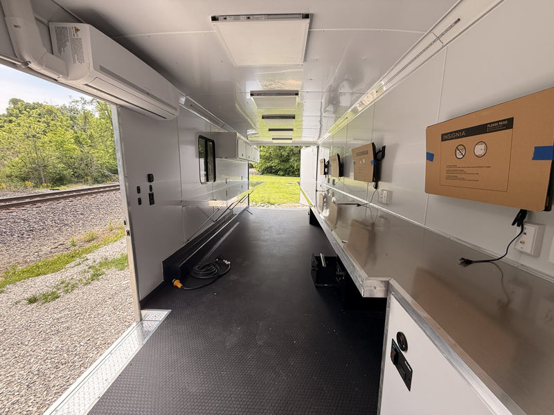 SMG TRAILERS | 8.5x32 Mobile Command & Emergency Response Trailer | #8.5X32-COMM