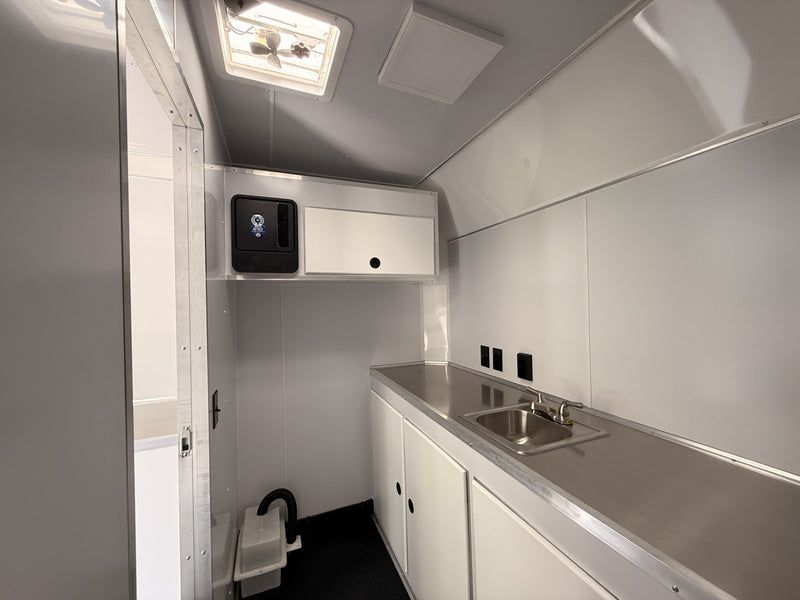 SMG TRAILERS | 8.5x32 Mobile Command & Emergency Response Trailer | #8.5X32-COMM