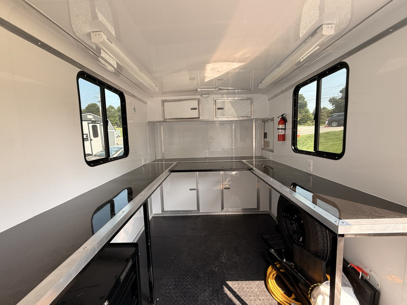SMG TRAILERS | Self-Leveling Liberty Lift Bucket Lift Fiber Trailer | #LLB-LFT