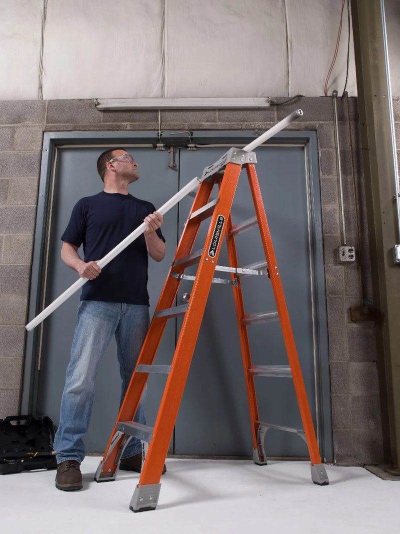 LOUISVILLE LADDER | 8' Fiberglass Step Ladder, Type IA, 300lb Load Capacity | #FS1508