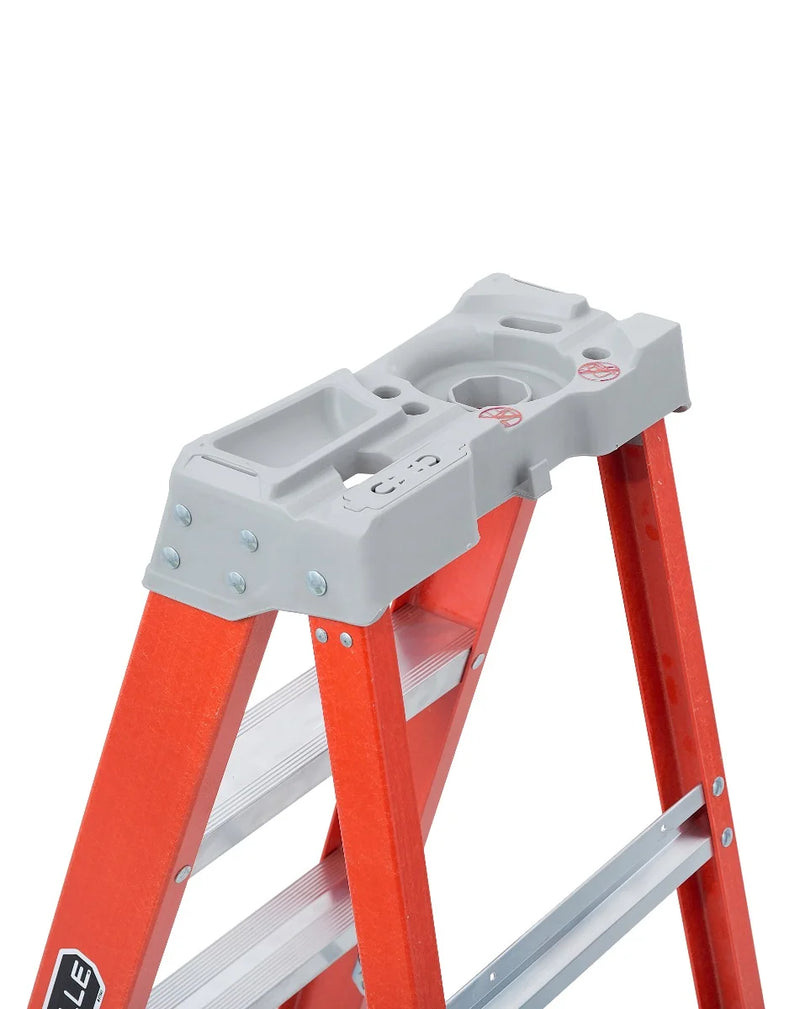 LOUISVILLE LADDER | 8' Fiberglass Step Ladder, Type IA, 300lb Load Capacity | #FS1508